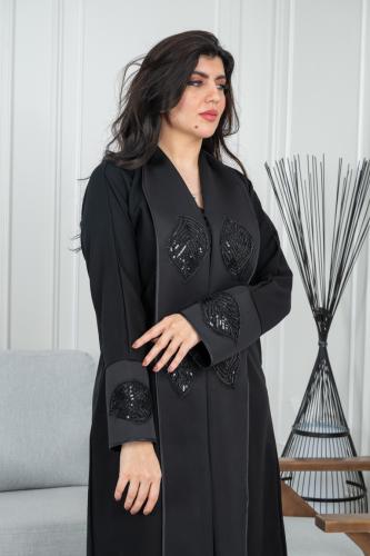 عباية مميزة بتطريز خيال