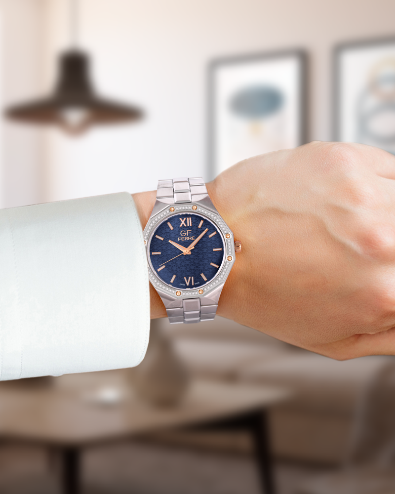 ساعة الماس رجالية صناعة سويسرية ماركة جي اف فضي مينا فضي موديل GFSRGPL25375G