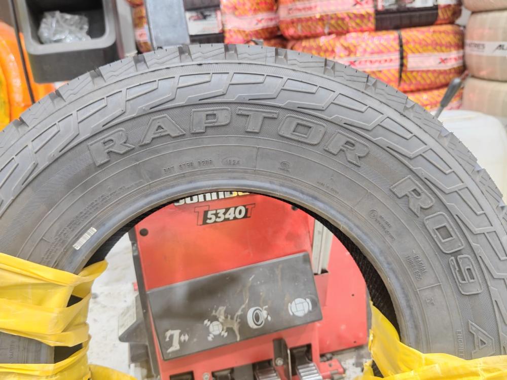 كفر رايدنز نص حجري 285/70/17