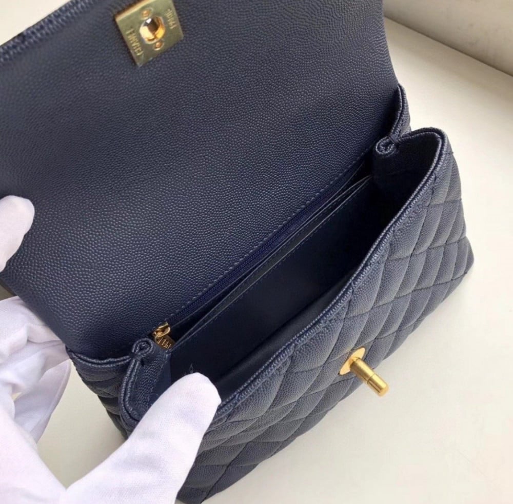 شنطة شانيل ماستر حجم 23 cm