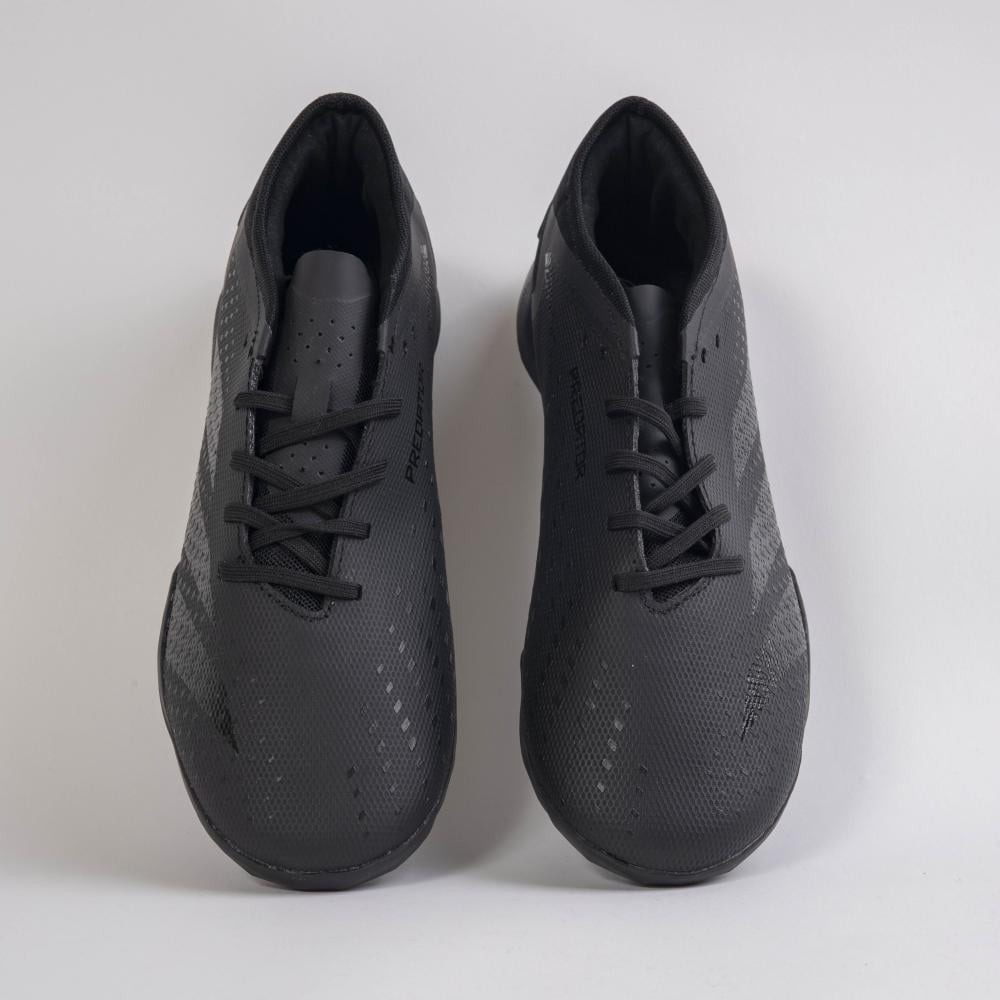 جزمة كرة قدم Adidas