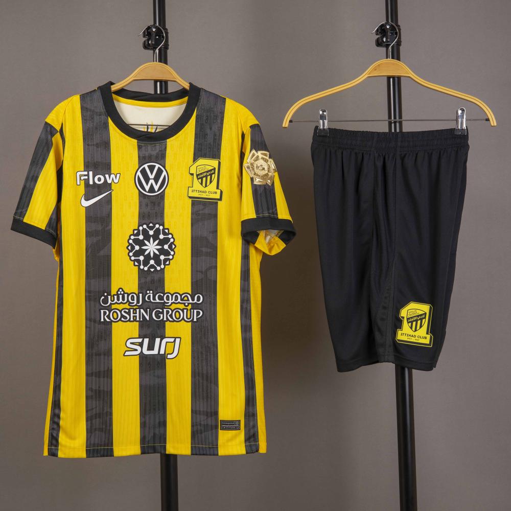طقم الاتحاد الاساسي   2026/2025