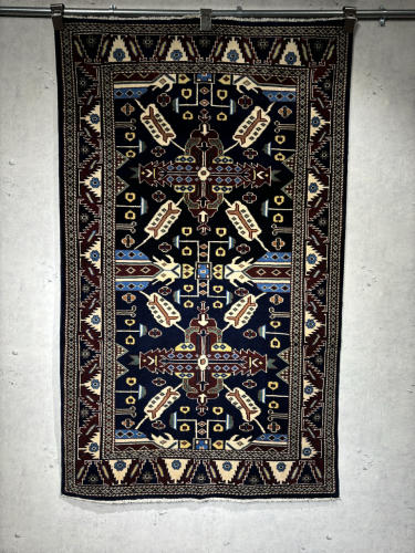 سجاد صوف مصنوع يدوياً مقاس: 100*160 سم - M82