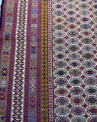 سجاد صوف مصنوع يدوياً مقاس 193*134 سم - F115