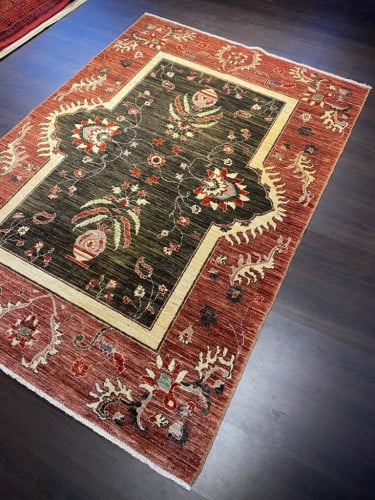 سجاد صوف مصنوع يدوياً مقاس 193*134 سم - F61