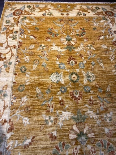 سجاد صوف مصنوع يدوياً مقاس: 118*173 سم - F121