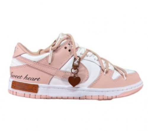 Nike Dunk Low “Sweet Heart “