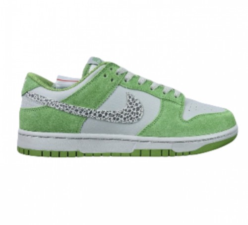 Nike Dunk Low 'Safari Swoosh - Chlorophyll'