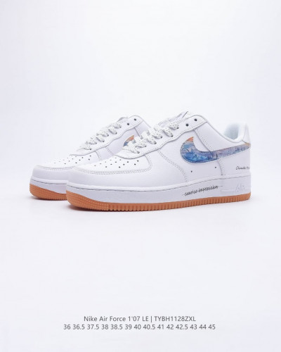 Nike Air Force 1*07 LE
