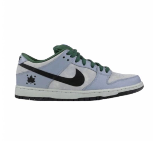 Nike Dunk Low Premium SB 'Maple Leaf'