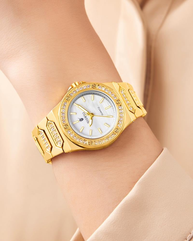 ساعة نسائية ذهبية تصميم عصري مينا أبيض