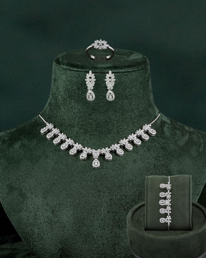 شوكر 5 قطع للنساء مرصع بالزركون