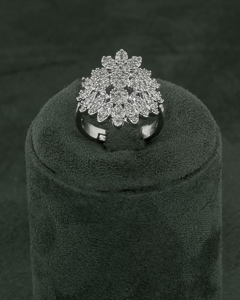 طقم مجوهرات تصميم راق 5 قطع متألقة بالزركون