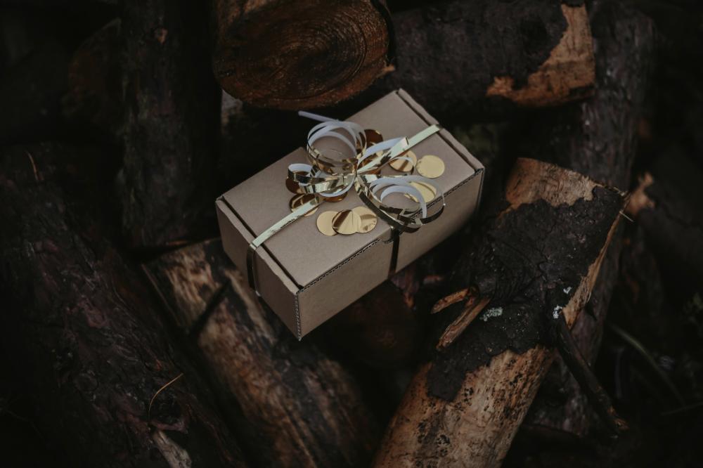 أفكار هدايا تذكارية لصديقاتكِ: اجعلي كلّ لحظةٍ ذكرى لا تُنسى