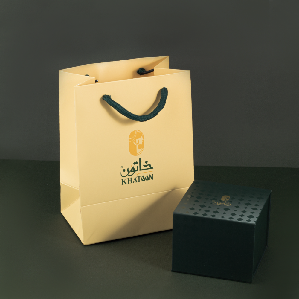 طقم اسوارة وخاتم  ذهبي بلمعة الألماس مزين بالزركون من خاتون®