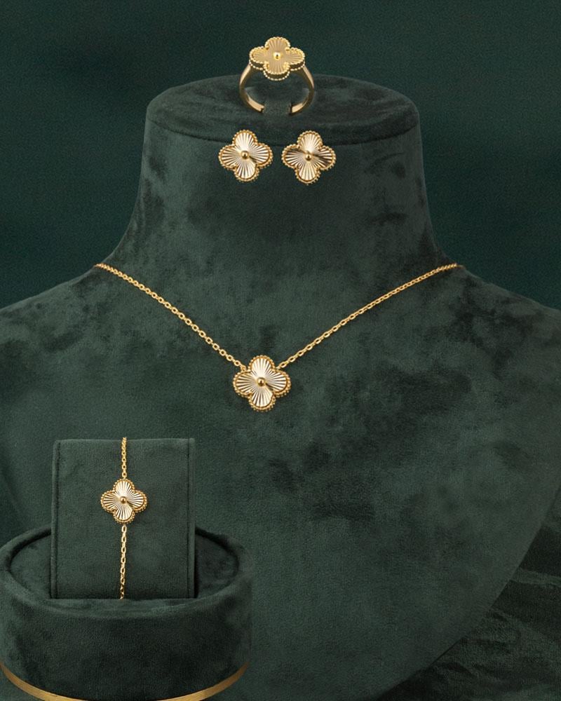 طقم وساعة بتصميم عالمي مركب لون ذهبي