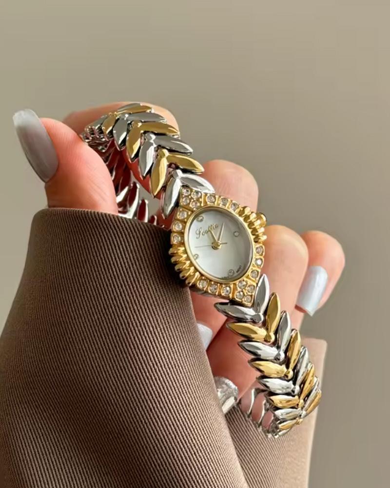 ساعة ستيل نسائية فاخرة