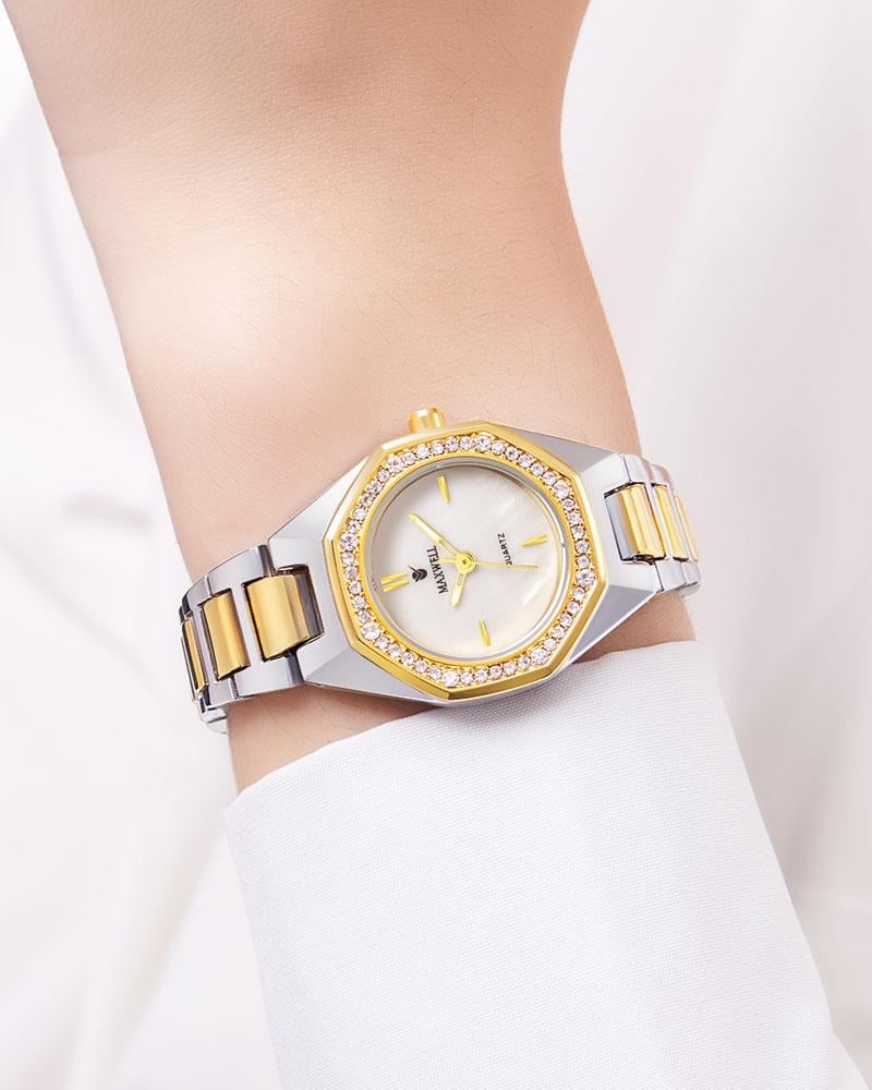 ساعة نسائية مزينة بالزركون لون فضي ذهبي