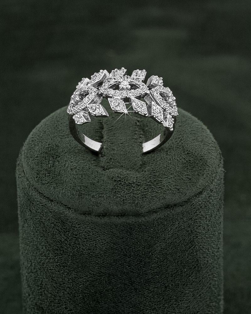 طقم شوكر فضي 5 قطع للنساء بالزركون