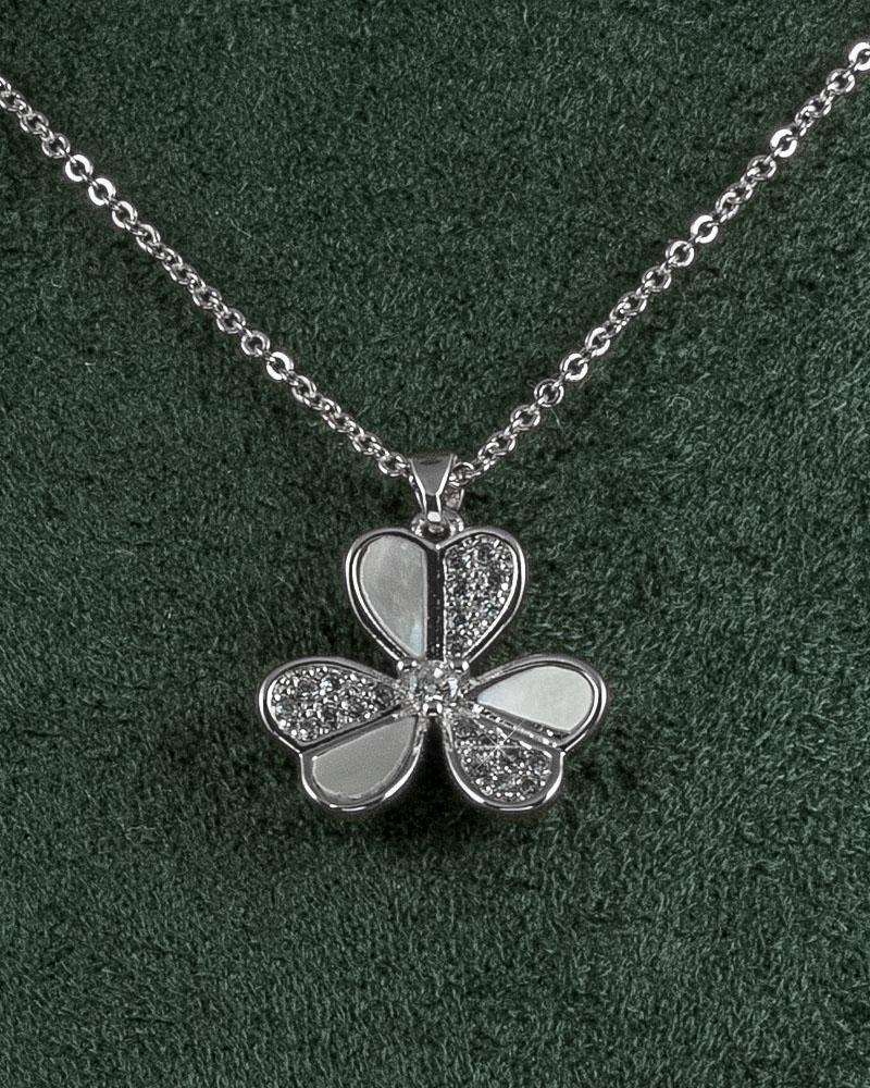 سلسال وردة فضية تصميم متألق بفصوص الزركون