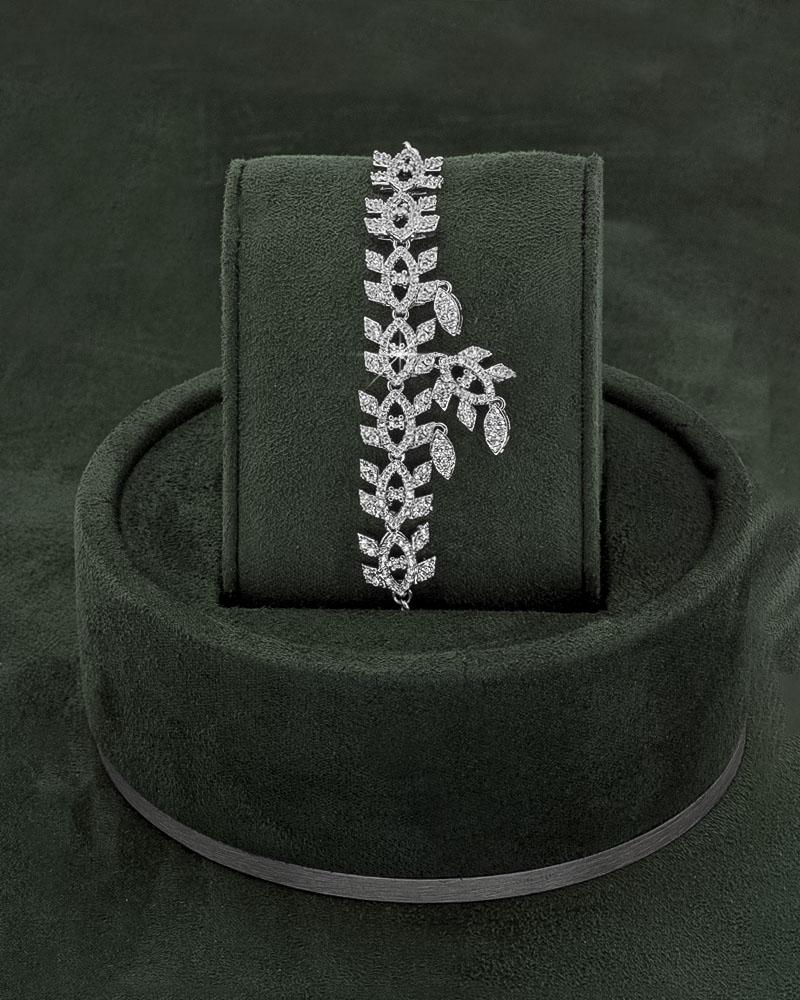 طقم شوكر فضي 5 قطع للنساء بالزركون