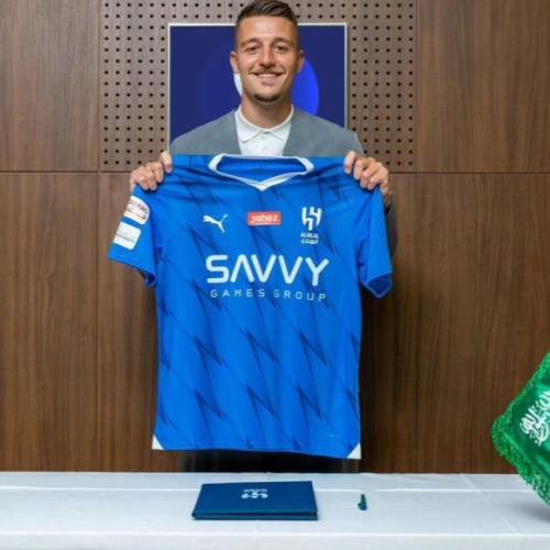تيشيرت الهلال الجديد