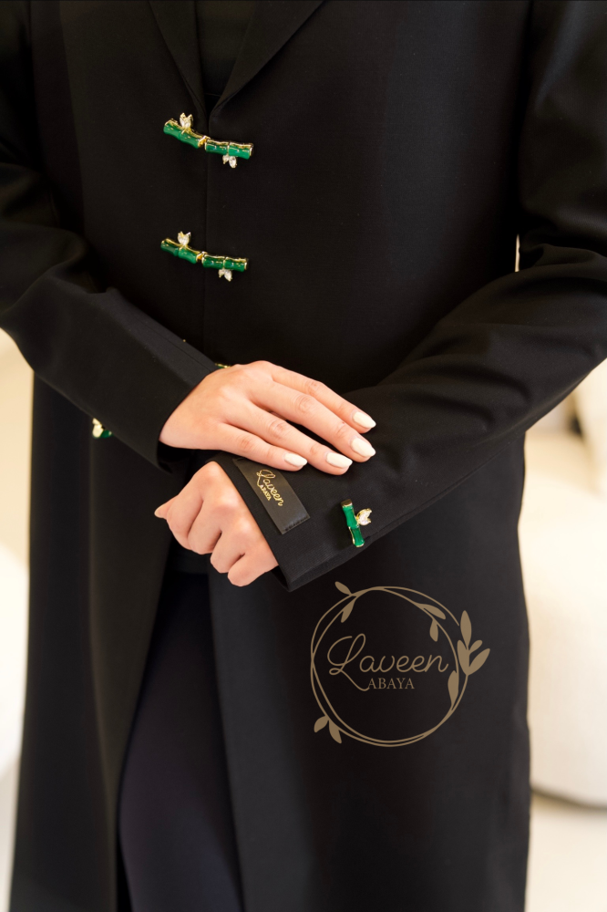 عباية بليزر LA151