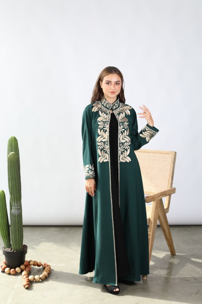 عباية مطرزة LA45