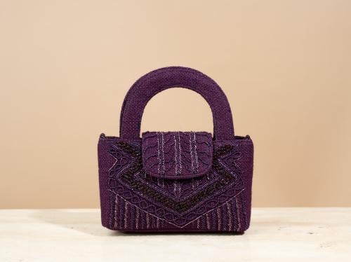 Plum طلب مسبق