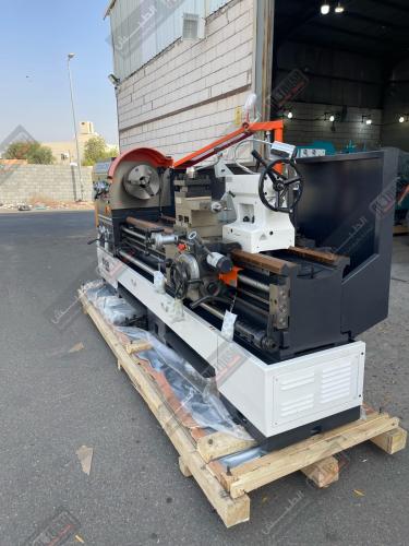Baoji CS6266C lathe 2 m with safety interlock system, 660 mm swing
