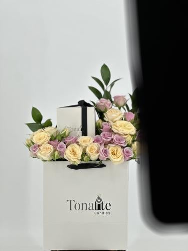 تنسيق هدية ورد طبيعي
