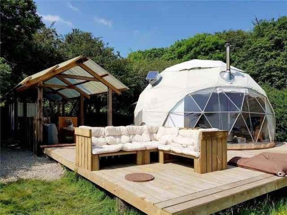 NEOM TENTS: حلول الخيام والقباب الفاخرة للمشاريع السياحية في السعودية