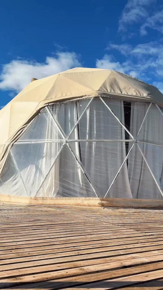 القبب الجيوديسية والخيام الأوروبية – حلول حديثة للمساحات والفعاليات الكبرى