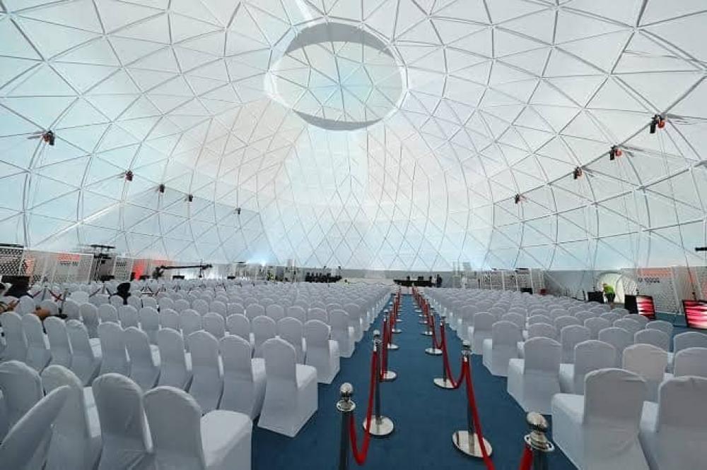 الخيام الأوروبية من NEOM TENTS: الفخامة والعملية بتصميم عالمي