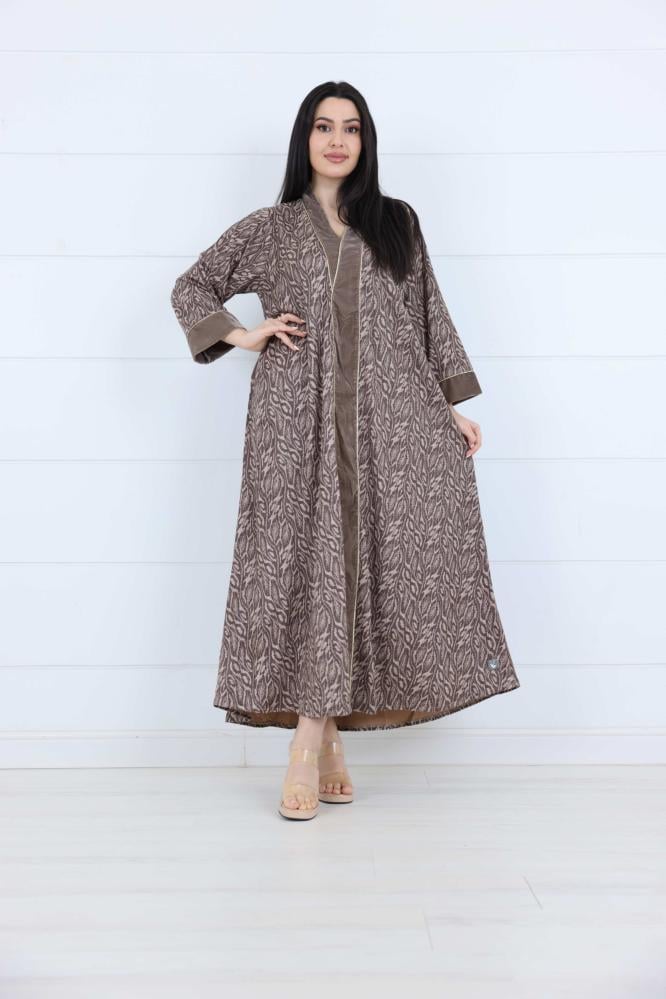 جلابية بيج سترتش مخمل بشريط مخمل وياقة V