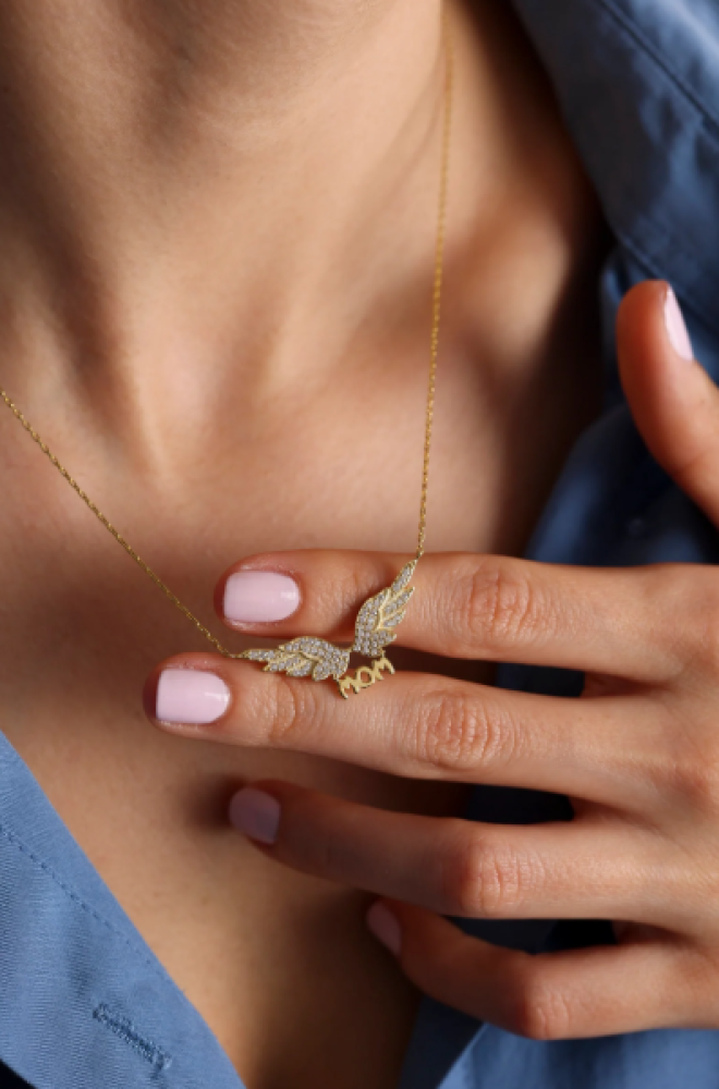 الفضة أم الذهب المطلي؟ كيف تختارين ما يناسبك؟