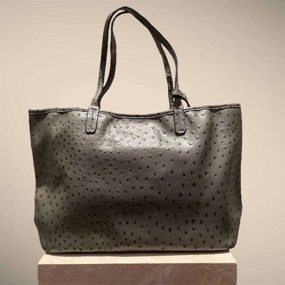 توت باق رصاصي