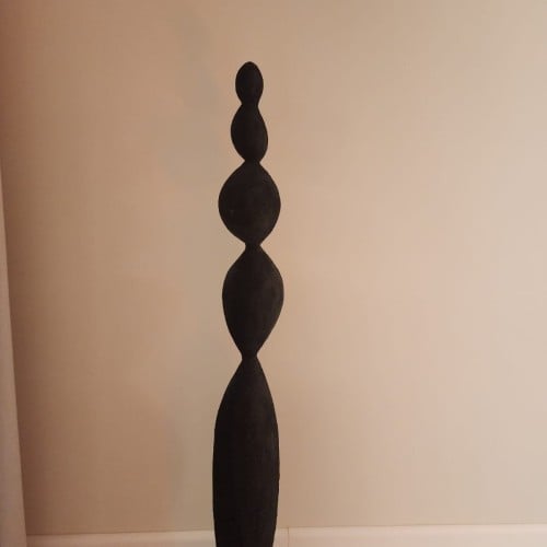 مجسم ارتفاع ١٦٠