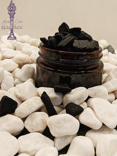 عود مسقى نخبة البخور