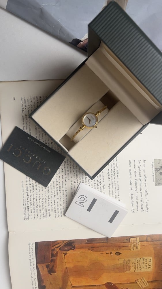 vintage gucci watch