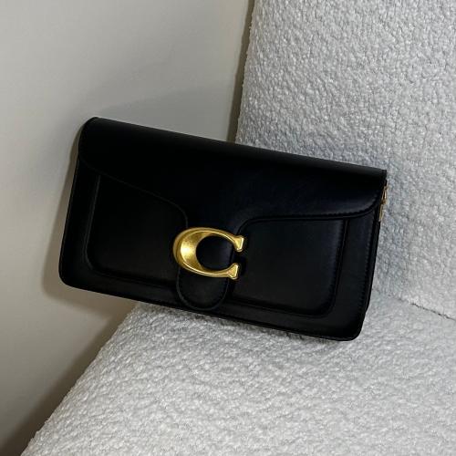 كوتش اسود