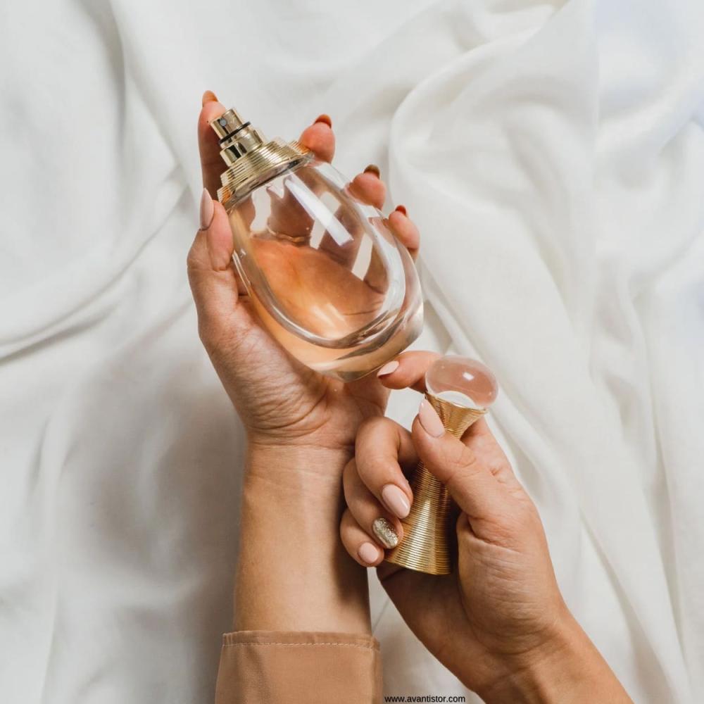 عطور نسائية فخمة 2025 – تألقي بروائح ساحرة من أفانتي