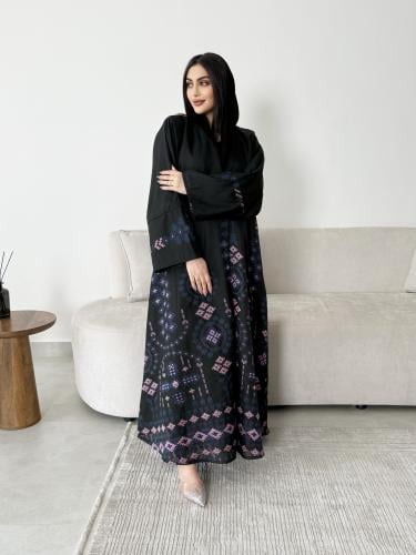 Z288 / قماش اورقنزا تركي مشجر حاشية وطرف الكم