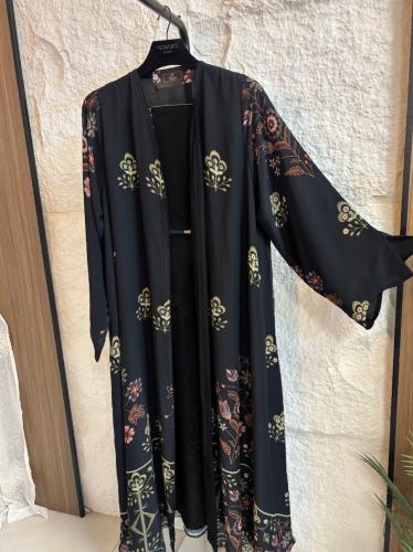 عباية قمر