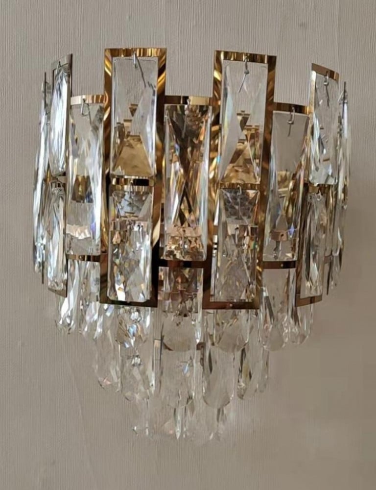 ابليك كرستال