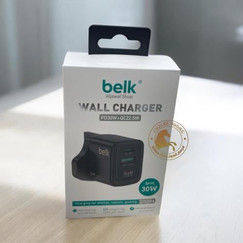 شاحن جداري منفذينPD=30 و USB=22.5 واط شركه بلك