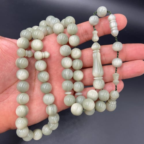 قلاليث تيفاني