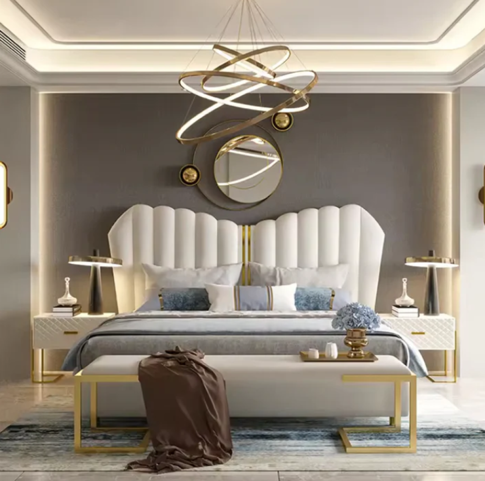 سرير بتصميم ملكي