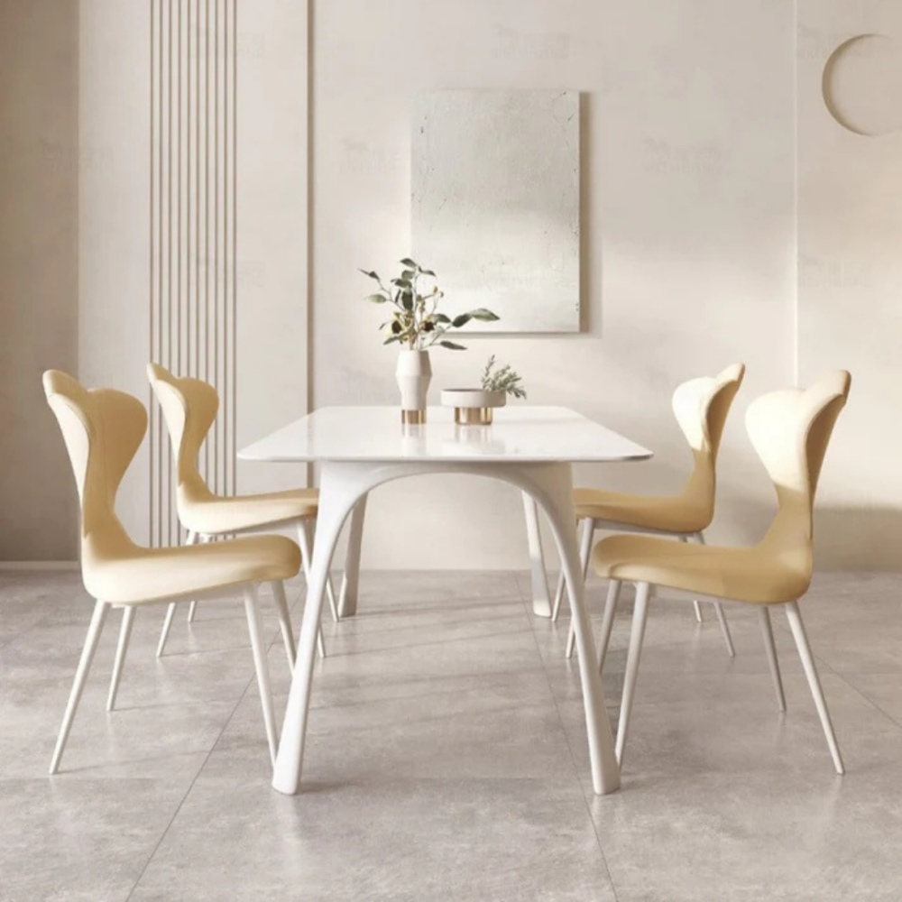 طاولة طعام بتصميم مودرن بدون كراسي