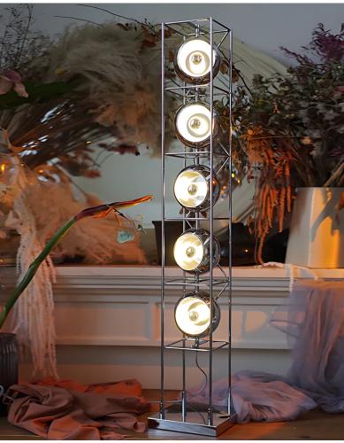 مصباح أرضي باوهاوس – تصميم ما بعد الحداثة بإضاءة LED ذكية